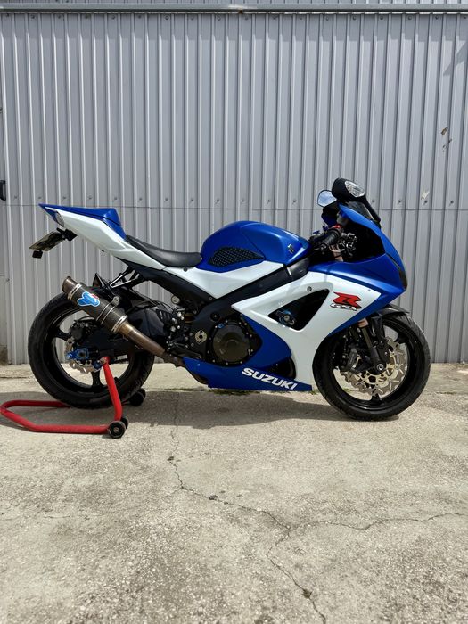 Suzuki GSXR 1000 k8