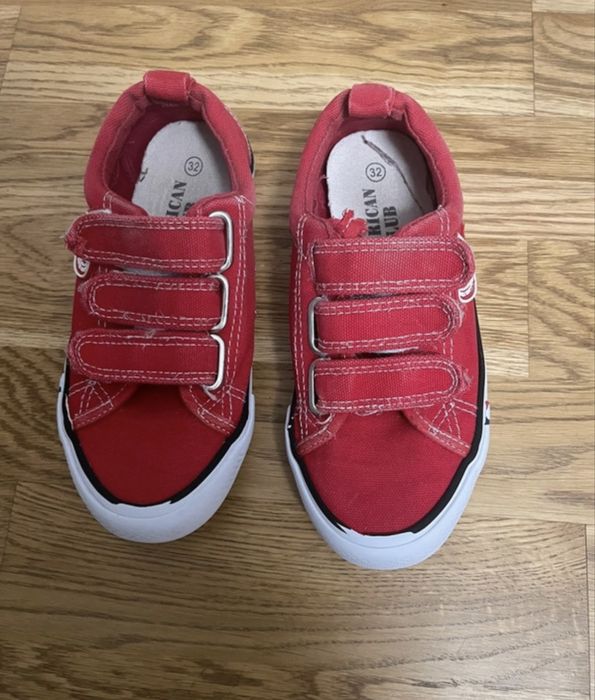 Czerwone trampki dziecięce na rzepy American Club 32