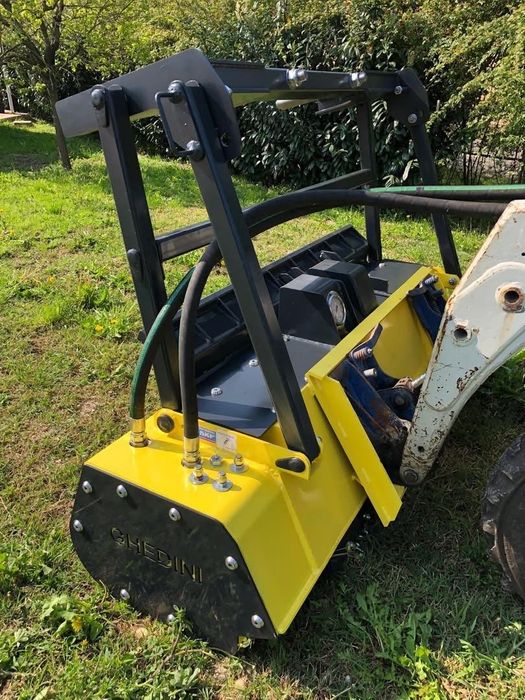 Mulczer leśny hydrauliczny do koparki, koparko ładowarki, ładowarki