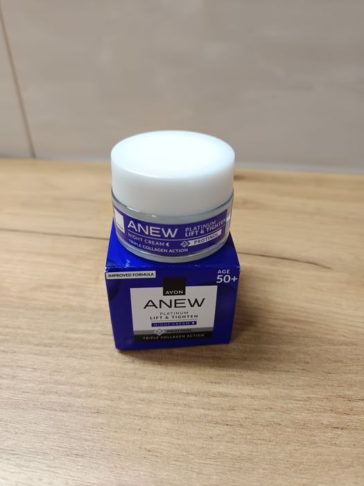 Nowy krem pod oczy na noc Avon Platinum 15ml