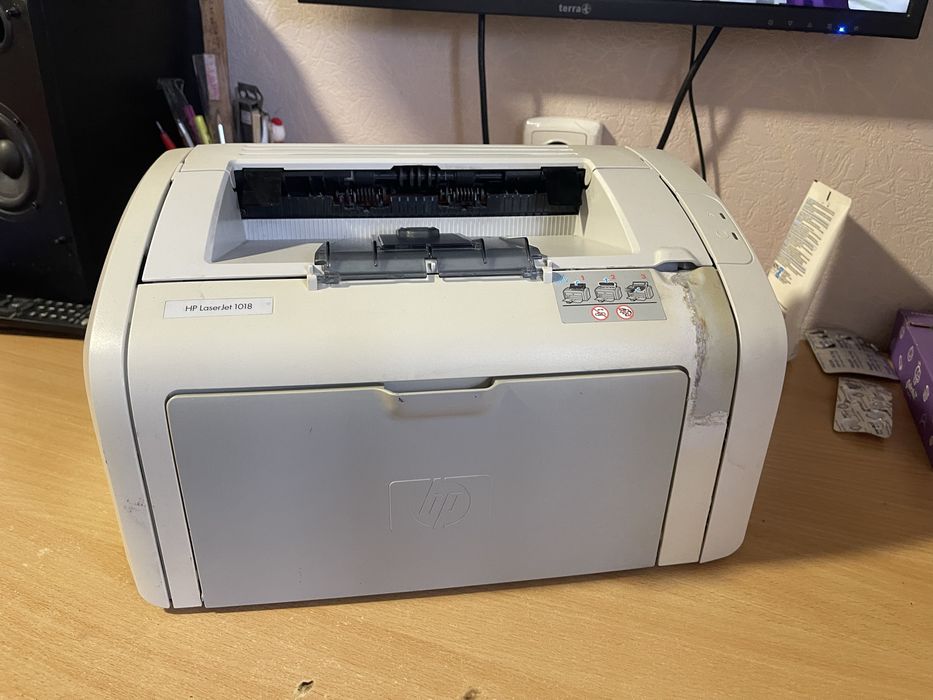 Принтер HP LaserJet 1018