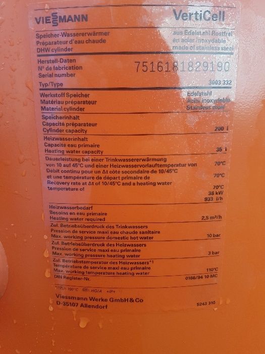 Bojler nierdzewny Viessmann 200l dwupłaszcz pionowy