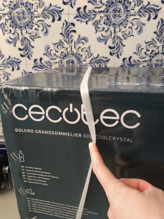 Cave vinhos 6 garrafas