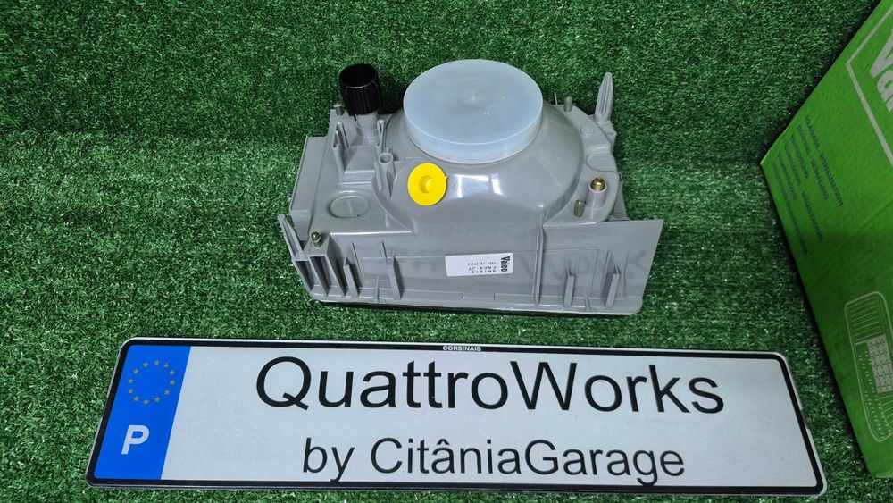 Otica Farol Frente Esquerdo Renault 9 Ate 07/1985 Ref. 061810 Valeo ORIGINAL NOVO