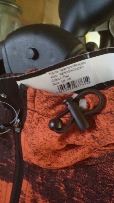 Продам женскую беговую ветровку MYPROTEIN р-р XS - S