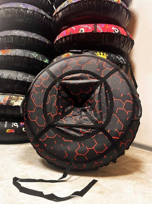 Надійний тюбінг тюбинг надувний санки зимовий плюшка таблетка ватрушка