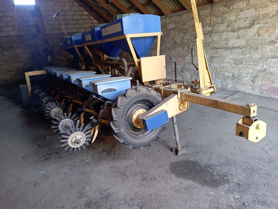 Продам сівалку тодак