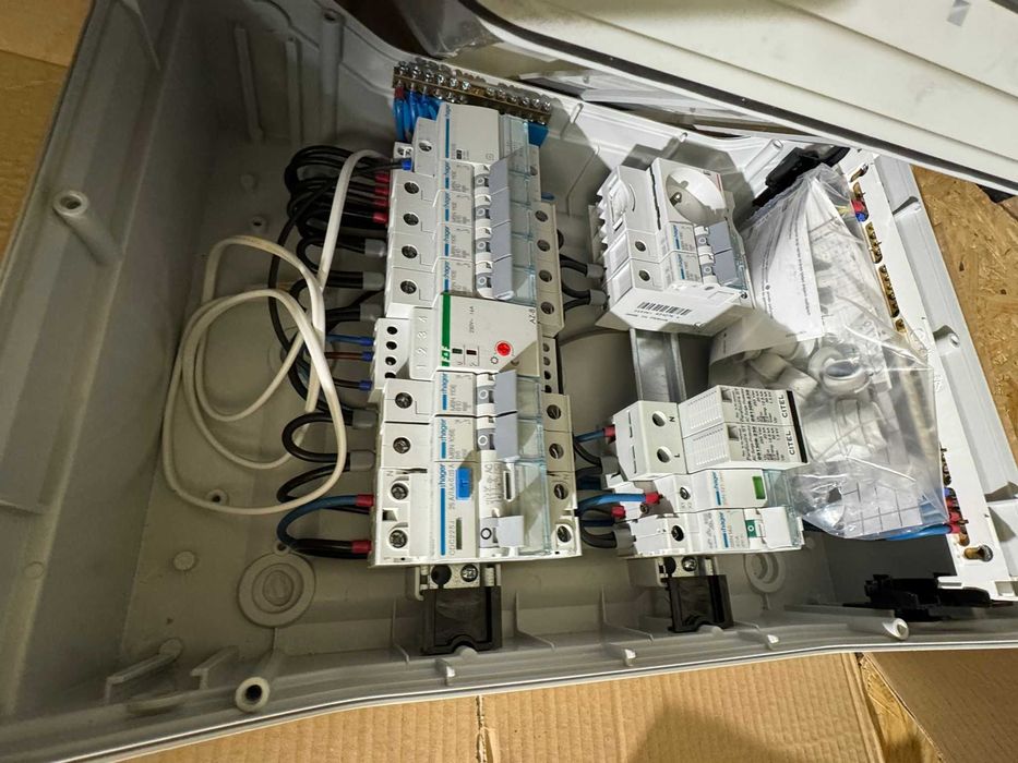 rozdzielnia Hager Vector VE212L