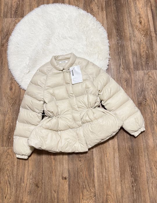 Куртка з кулісками на талії нова