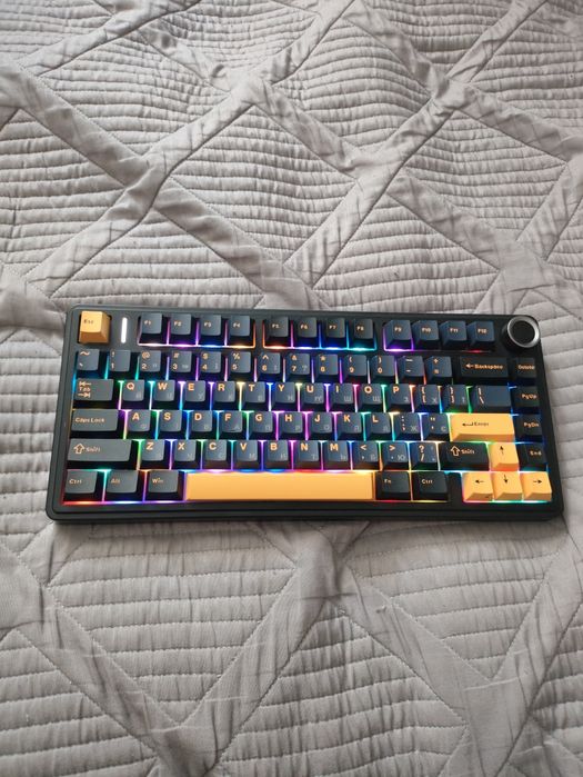 Клавіатура механічна