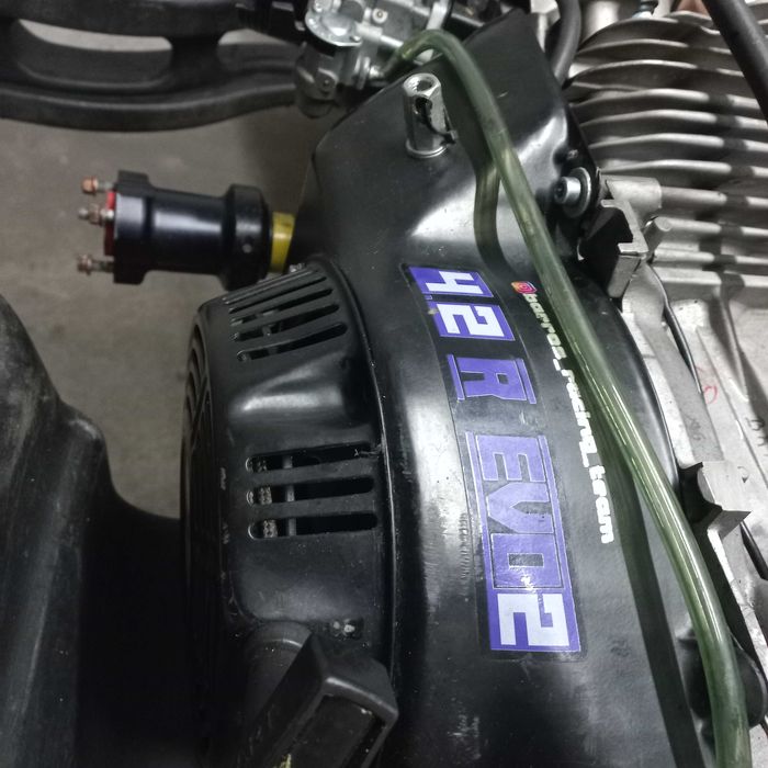 Kart com motor 420cc 4T