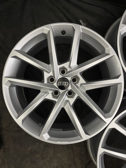Диски R19 5x112 Et39 8J. Audi Q5 A6 C8 C7 C6 A4 B9 B8 VW ID Unyx Passa