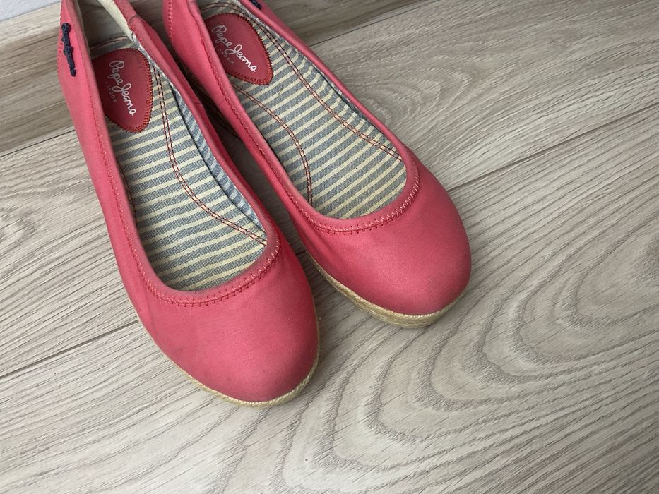 Pepe Jeans espadryle damskie 37 czerwone na koturnie platformie letnie