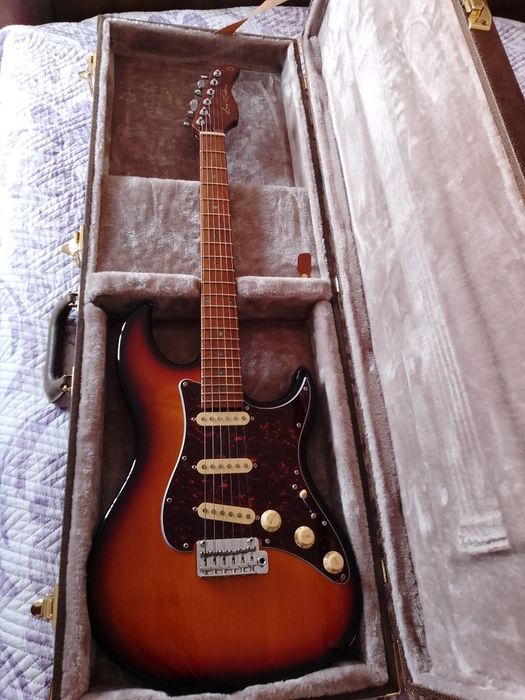 Sire S7 vintage Larry Carlton