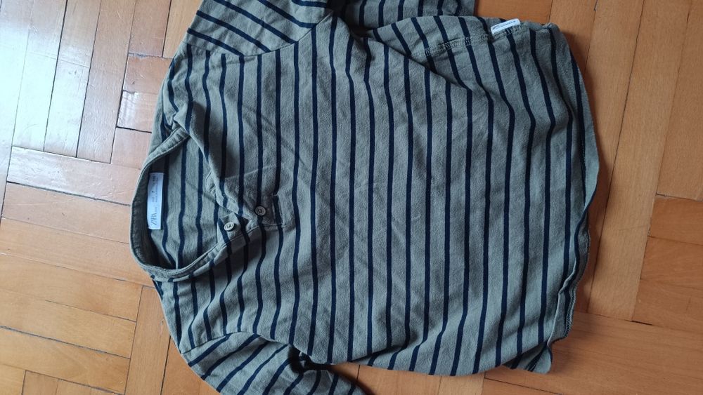 Bluzeczka Zara dla chłopca rozmiar 122 w paski
