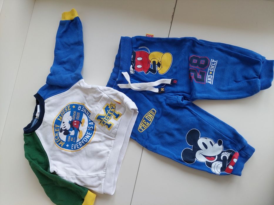 Продам детские вещи