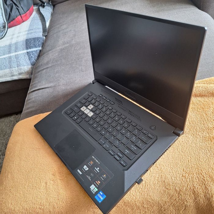Asus tuf gaming i7 rtx 3060 16gb RAM 512SSD