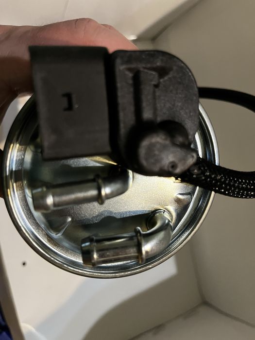 фильтр  топливный мерседес w212 OM651. Водушний w211 2.7