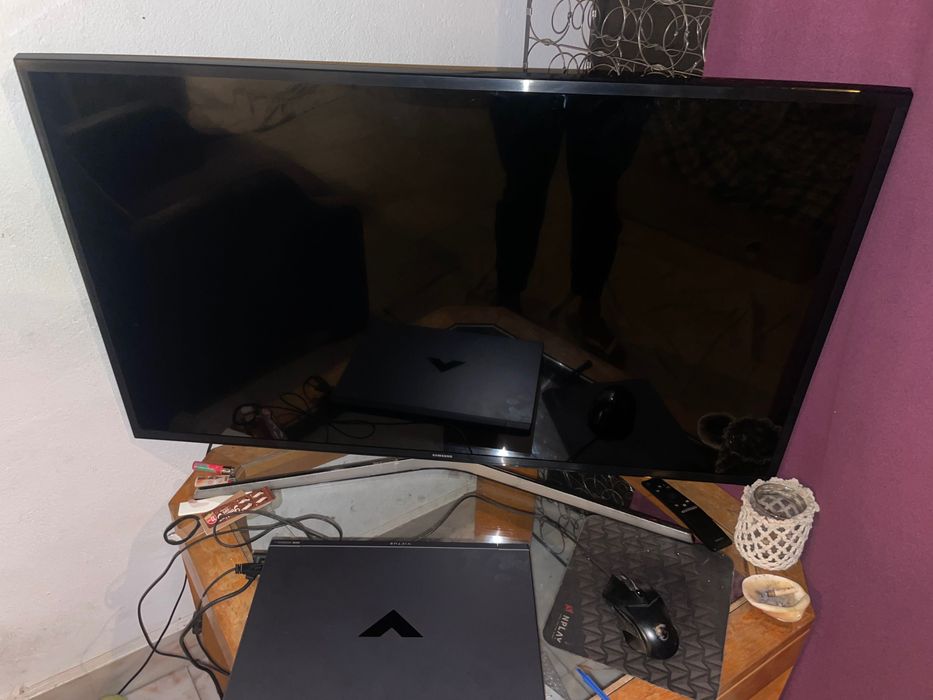 Televisão Samsung smart tv 43 polegadas