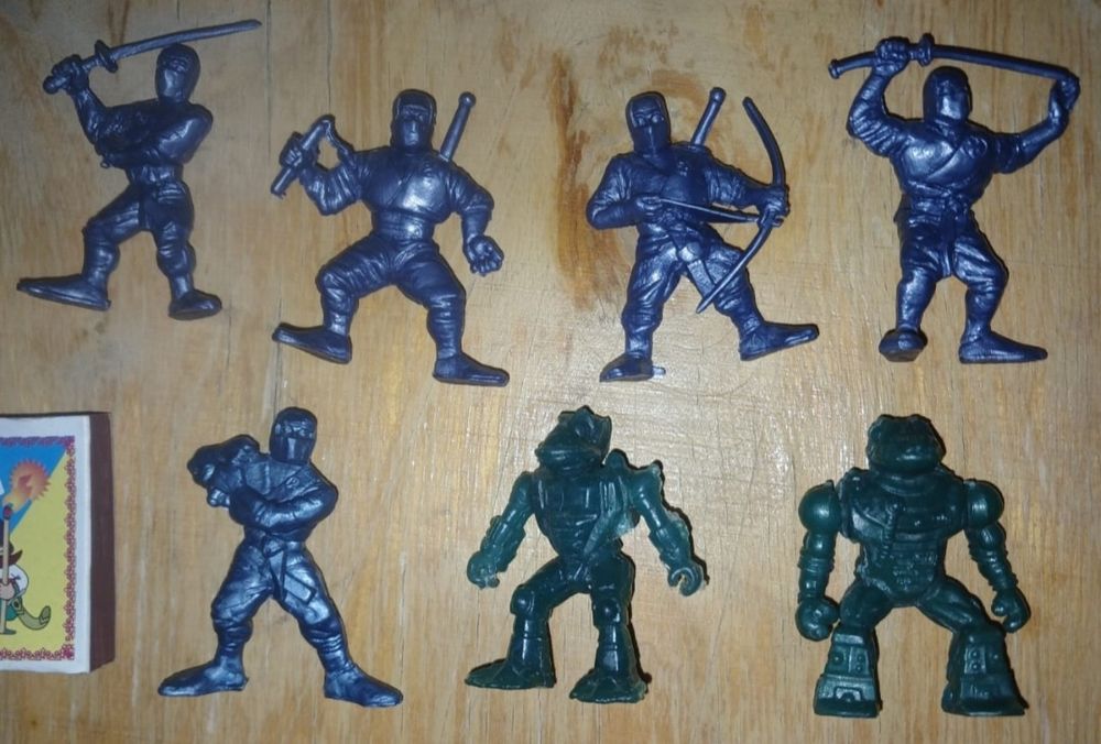 Наборы солдатиков донецкой фабрики