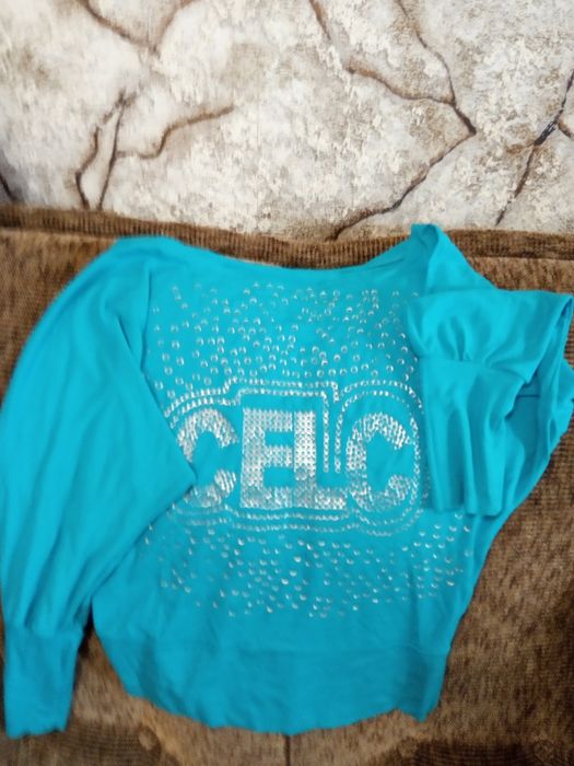 Женские кофты и свитера