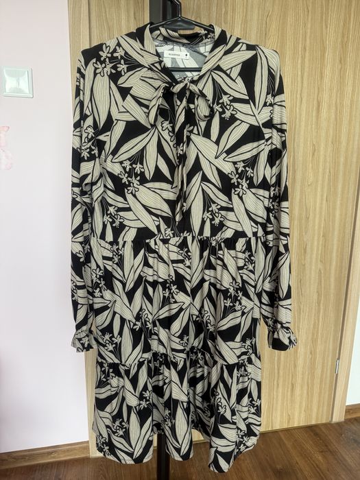Sukienki S Zara Reserved