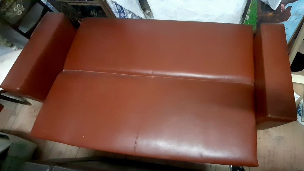 Sofá- cama  3 lugares