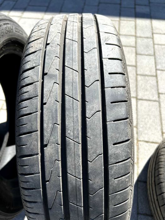 Opony lato 4 szt. 185/60/15, 2xHankook dot 2122, 2xKuhmo dot 5020