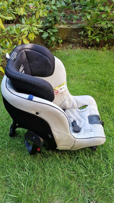 Fotelik Axkid minikid RWF 0-25kg gratis lusterko samochodowe