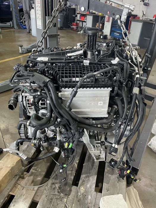 Мотор s58b30 з навісним по запчастинах .