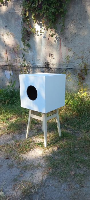 Домік для котика з дерева