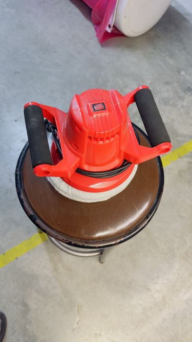 Maquina de polir  como nova nunca trabalhou