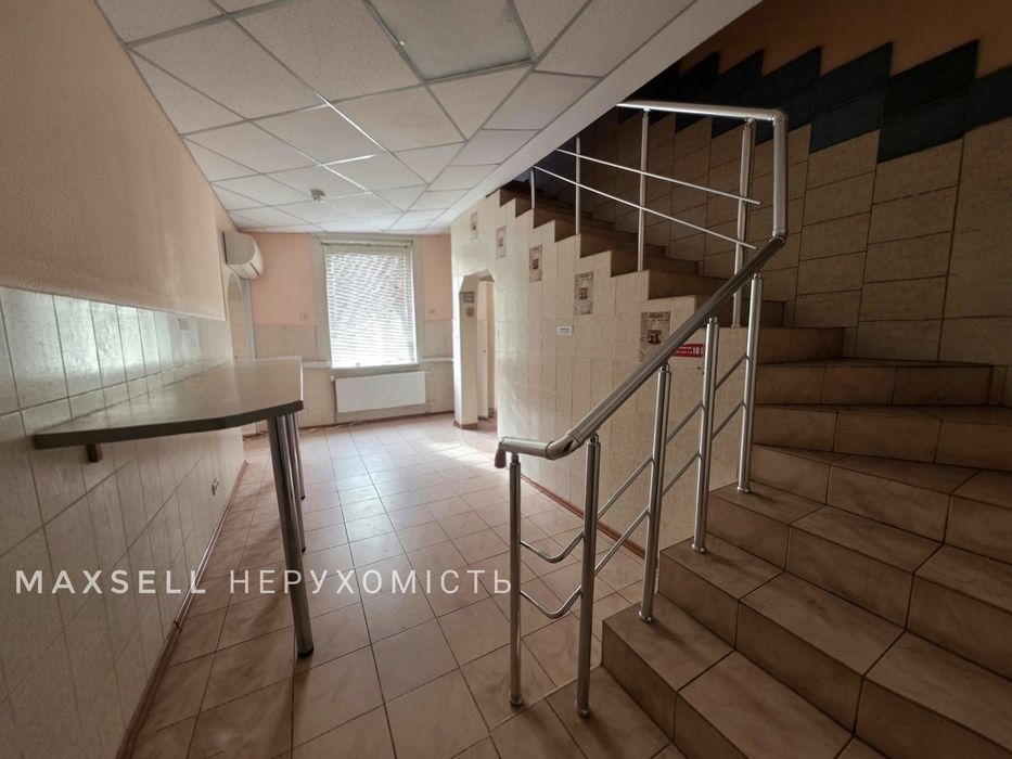Здам офісні приміщення в центральній частині міста