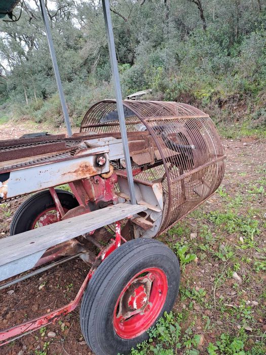 Máquina arrancar batata