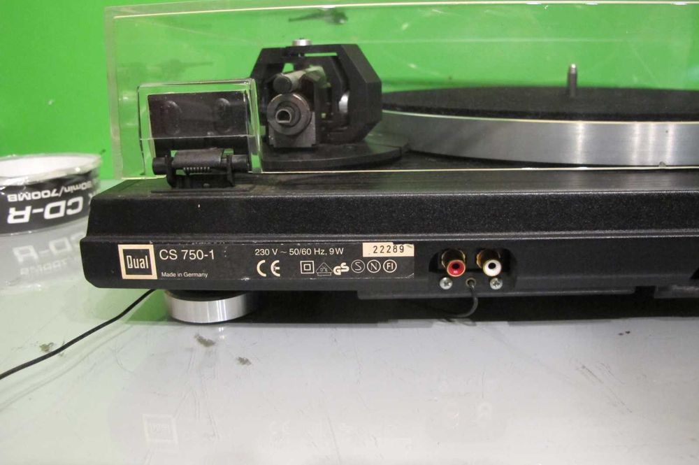 Gramofon DUAL CS 750