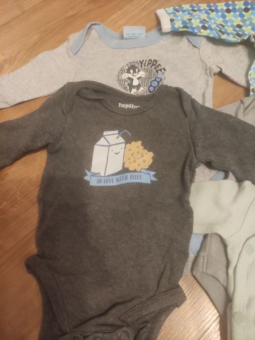Body niemowlęce rozmiar 56