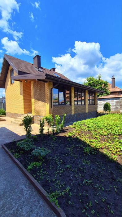 Продаж будинка на Віцскбуді