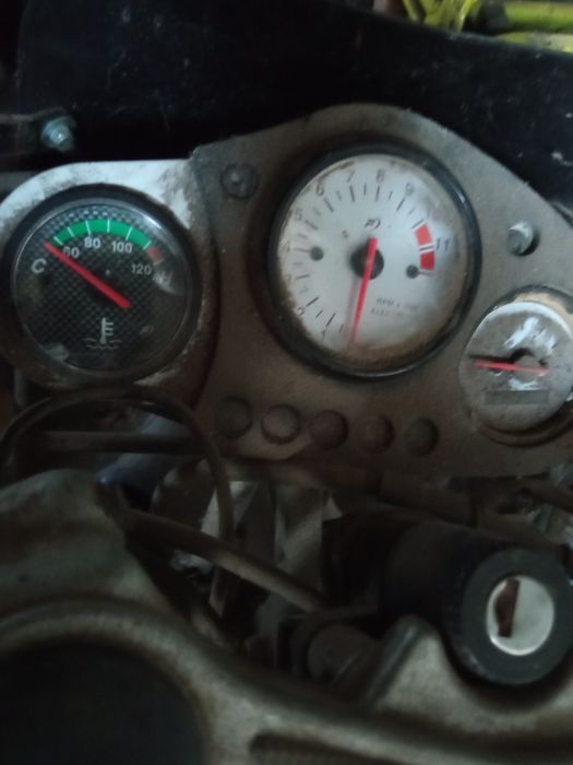 Мотоцикл.пежо.хр6