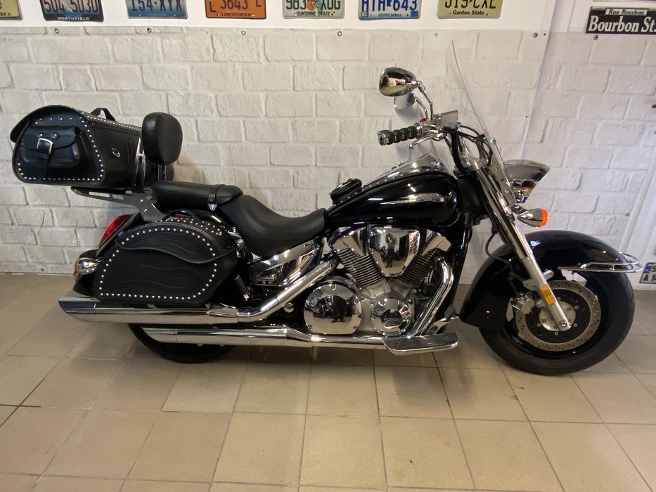 Kufer skórzany motocyklowy + sakwy