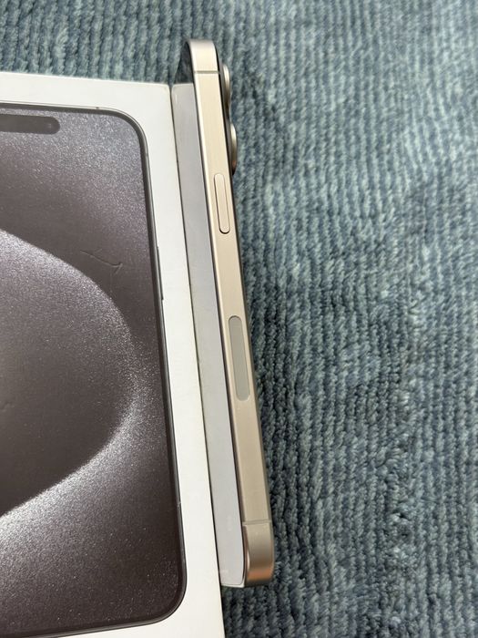Iphone 15 Pro Max офіційний 92% акб
