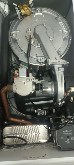 Piec gazowy Viessmann Vitodens 050 BPJD 19kW dwuf kondensat