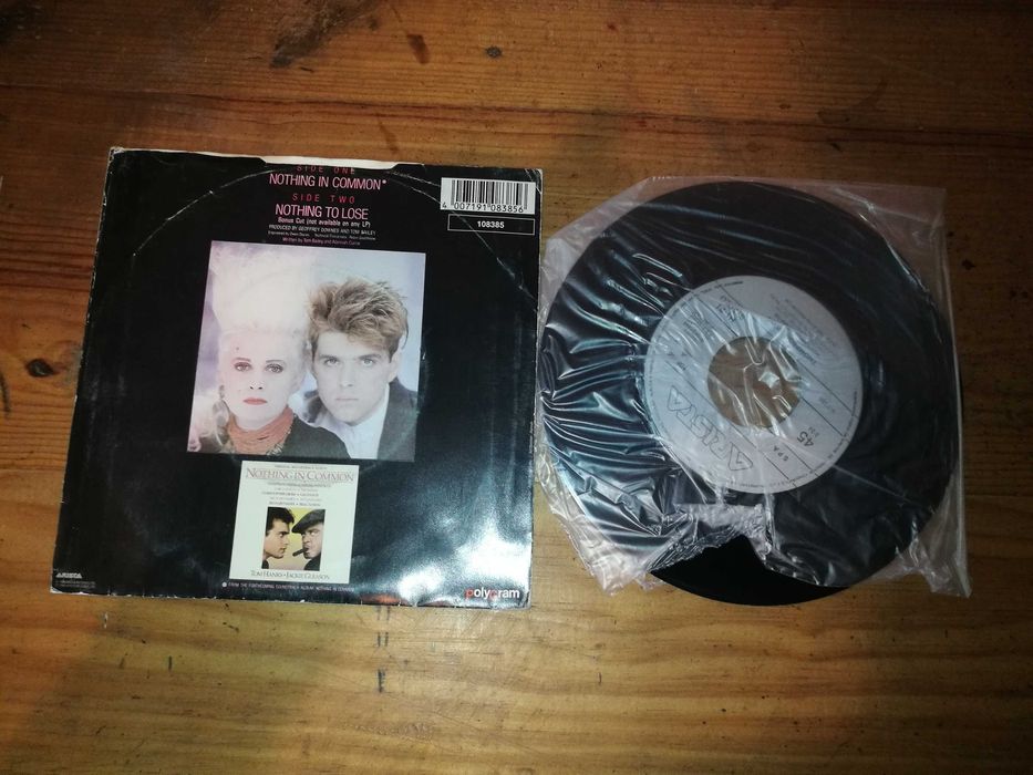 Thompson Twins - Nothing In Common SINGLE