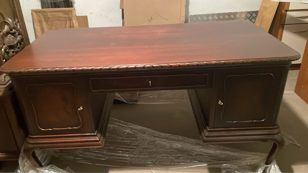 Biurko lata 30 XX wieku po renowacji