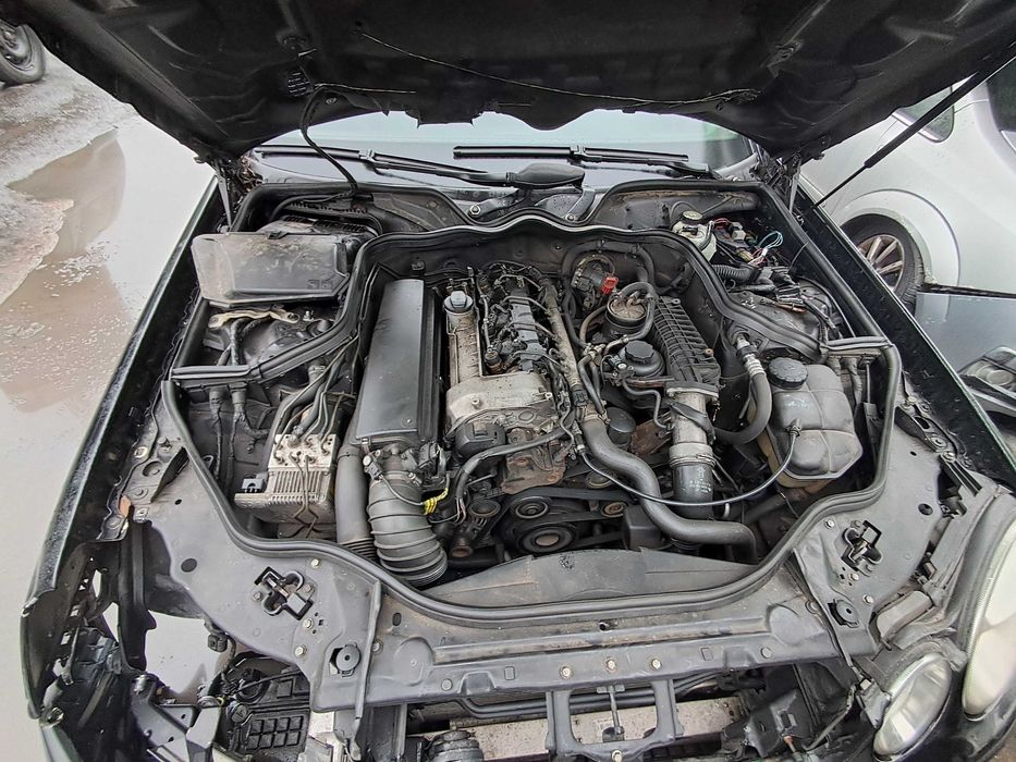 2003 Mercedes E-klasa W211 2.2 CDI 646.951 Silnik Skrzynia części