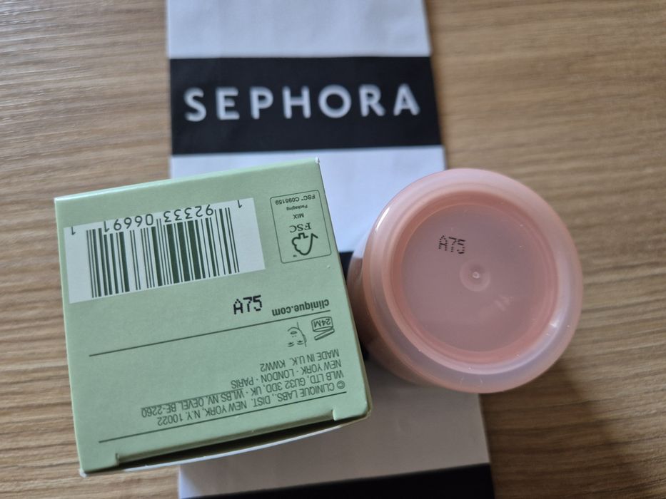 Nowy!!! CLINIQUE Moisture Surge 100H 15 ml hitowy krem nawilżający