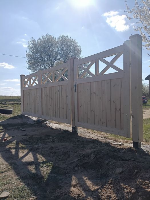 Płot brama ogrodzenia drewniane