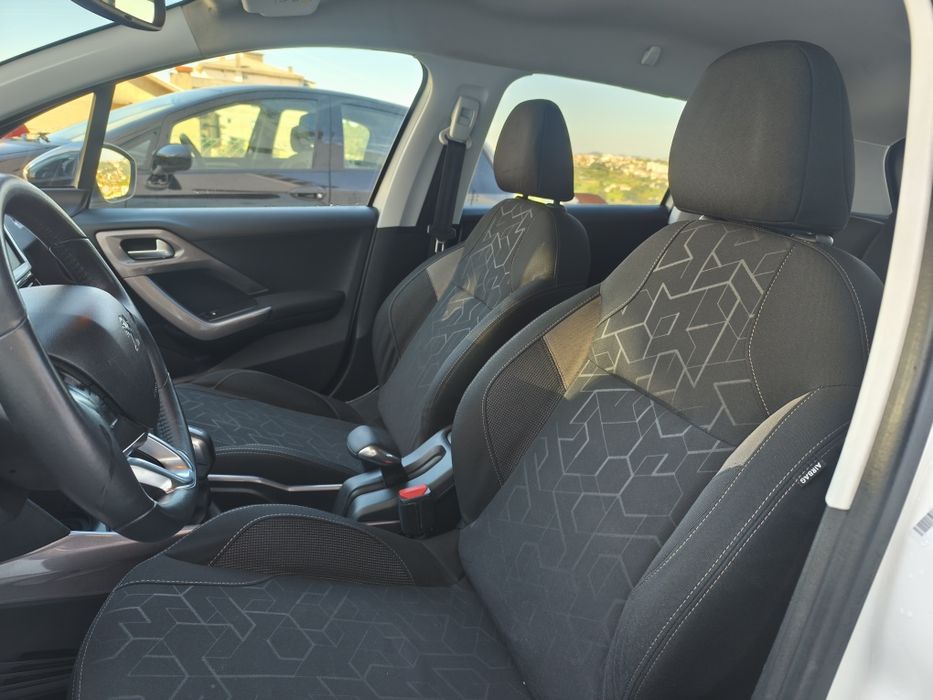 Peugeot 2008 1.2