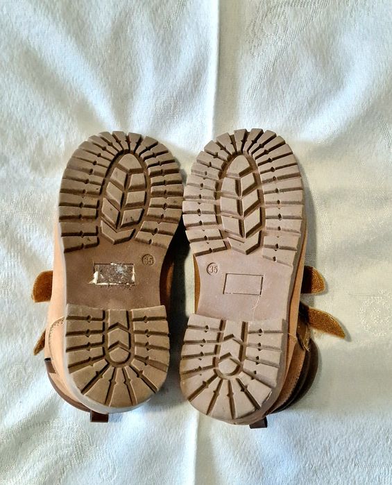 Botas de Inextenso tamanho 35