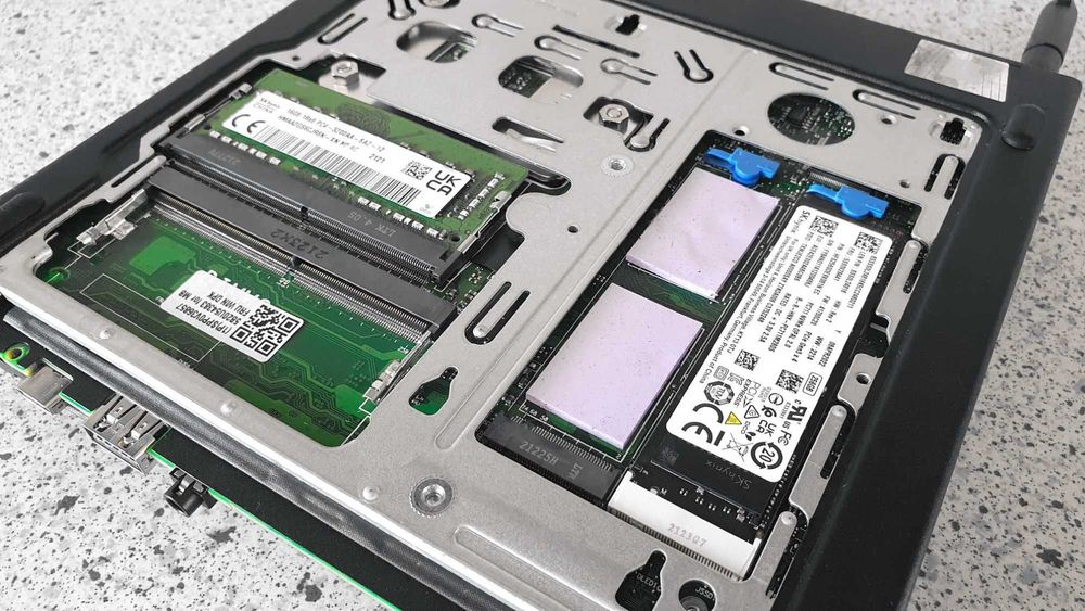 Рабочая станция Lenovo ThinkStation P340, i5-10600KF/16GB/256GB/P1000