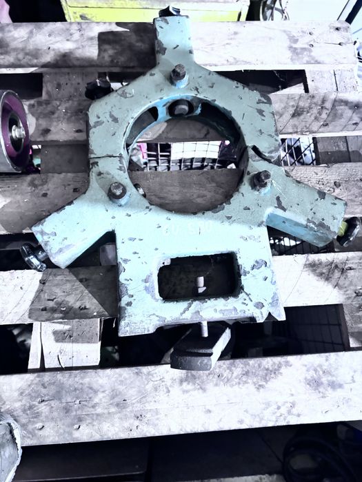 Okular podtrzymka tokarka CU580 Bułgarka